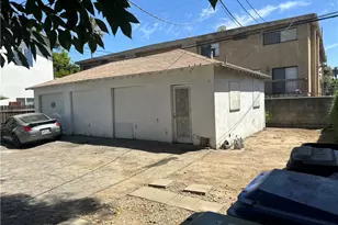 14736 Gilmore, Van Nuys, CA 91411 - Photo 13