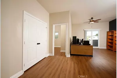 1595 E Avenida De Las Flores, Thousand Oaks, CA 91362 - Photo 17