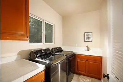 1595 E Avenida De Las Flores, Thousand Oaks, CA 91362 - Photo 11