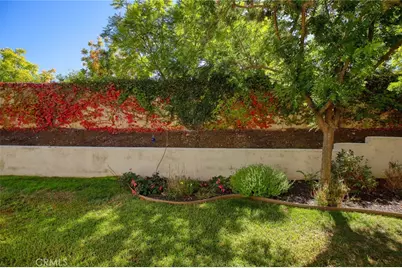 1595 E Avenida De Las Flores, Thousand Oaks, CA 91362 - Photo 35