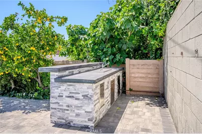 2405 Jolley, Burbank, CA 91504 - Photo 31