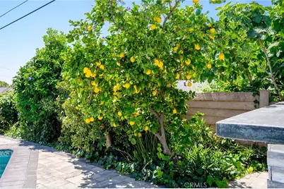 2405 Jolley, Burbank, CA 91504 - Photo 33