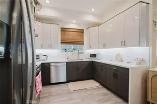 10247 Floralita Ave, Sunland, CA 91040 - Photo 13