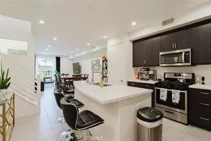 14104 W Monroe Pl, Van Nuys, CA 91405 - Photo 29