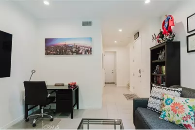 14104 W Monroe Place, Van Nuys, CA 91405 - Photo 17