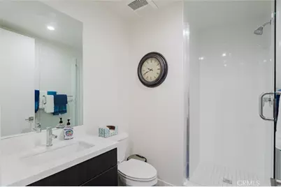 14104 W Monroe Place, Van Nuys, CA 91405 - Photo 19