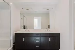14104 W Monroe Pl, Van Nuys, CA 91405 - Photo 49