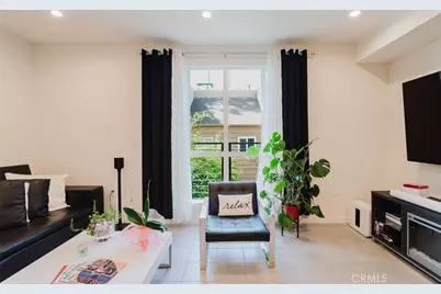 14104 W Monroe Place, Van Nuys, CA 91405 - Photo 39