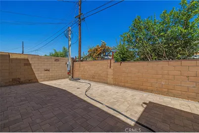 10024 Norwich Avenue, Mission Hills (San Fernando), CA 91345 - Photo 23