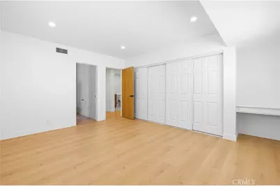 10024 Norwich Avenue, Mission Hills (San Fernando), CA 91345 - Photo 15