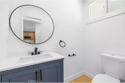 10024 Norwich Avenue, Mission Hills (San Fernando), CA 91345 - Photo 9