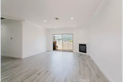 1515 Grismer Avenue #302, Burbank, CA 91504 - Photo 7