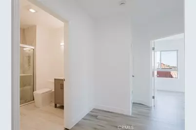 1515 Grismer Avenue #302, Burbank, CA 91504 - Photo 19