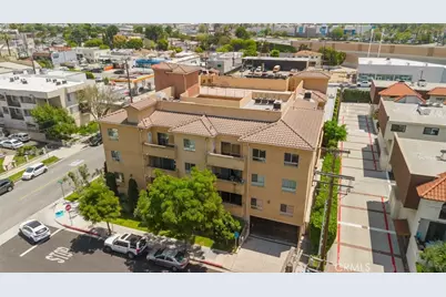 1515 Grismer Avenue #302, Burbank, CA 91504 - Photo 43
