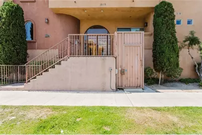 1515 Grismer Avenue #302, Burbank, CA 91504 - Photo 3