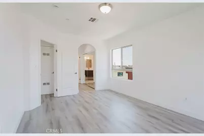 1515 Grismer Avenue #302, Burbank, CA 91504 - Photo 27