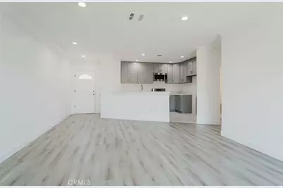 1515 Grismer Avenue #302, Burbank, CA 91504 - Photo 13
