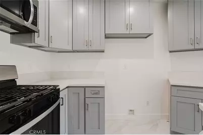 1515 Grismer Avenue #302, Burbank, CA 91504 - Photo 17