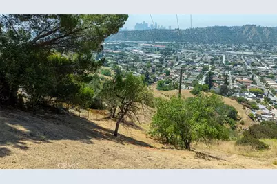 858 Avenue 37, Los Angeles, CA 90065 - Photo 5