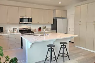 906 Lemon Dr, Pomona, CA 91768 - Photo 5