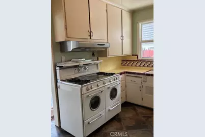 5620 Murietta Avenue, Van Nuys, CA 91401 - Photo 15