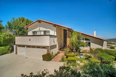 20138 Greenbriar, Tarzana, CA 91356 - Photo 3