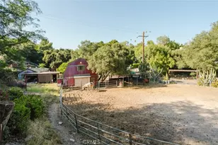 11857 E Trail, Sylmar, CA 91342 - Photo 9