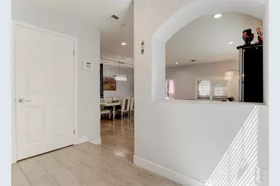 14035 Bryant, Sylmar, CA 91342 - Photo 7