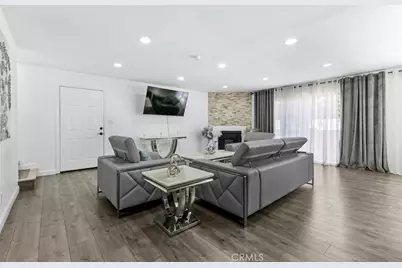 8801 Cedros Avenue #7, Panorama City, CA 91402 - Photo 1