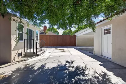 1713 W Alameda Avenue, Burbank, CA 91506 - Photo 39