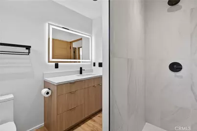 1713 W Alameda Avenue, Burbank, CA 91506 - Photo 29