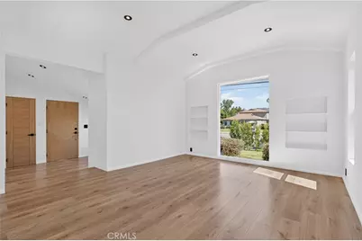 1713 W Alameda Avenue, Burbank, CA 91506 - Photo 19
