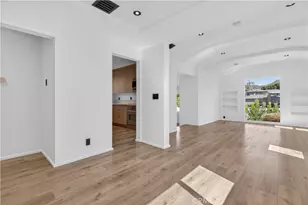 1713 W Alameda Ave, Burbank, CA 91506 - Photo 21
