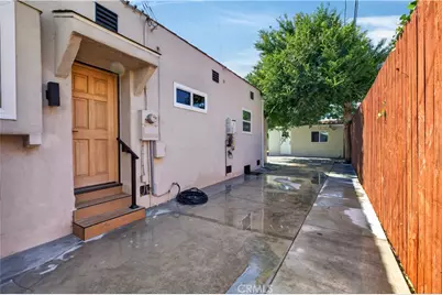 1713 W Alameda Avenue, Burbank, CA 91506 - Photo 37