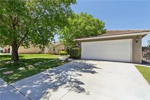 43637 6th, Lancaster, CA 93535 - Photo 3