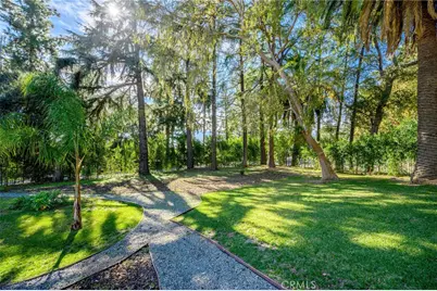 2065 E Altadena, Altadena, CA 91001 - Photo 55