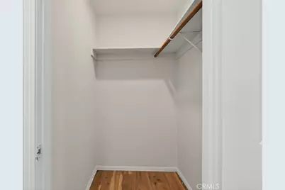 305 E Valencia #J, Burbank, CA 91502 - Photo 43