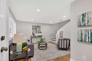 305 E Valencia, Burbank, CA 91502 - Photo 11