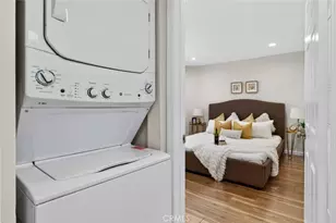 305 E Valencia, Burbank, CA 91502 - Photo 47
