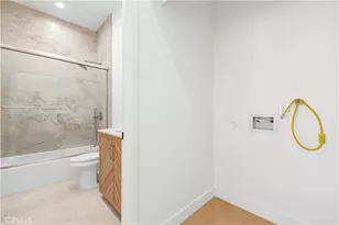 10024 Norwich Ave, Mission Hills (San Fernando), CA 91345 - Photo 55