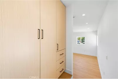 10024 Norwich Avenue, Mission Hills (San Fernando), CA 91345 - Photo 45