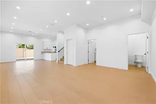 10024 Norwich Ave, Mission Hills (San Fernando), CA 91345 - Photo 29
