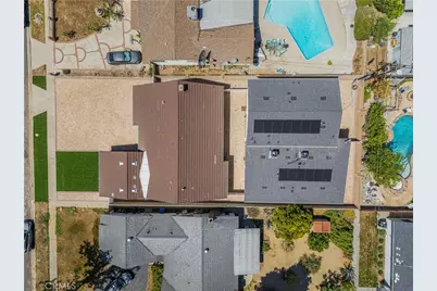10024 Norwich Avenue, Mission Hills (San Fernando), CA 91345 - Photo 3