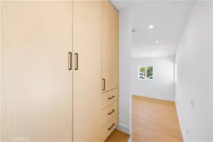 10024 Norwich Ave, Mission Hills (San Fernando), CA 91345 - Photo 45