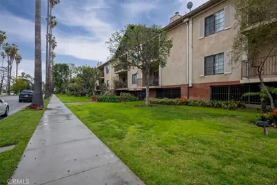 17522 Sherman Way #202, Van Nuys, CA 91406 - Photo 1