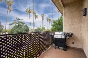 17522 Sherman Way, Van Nuys, CA 91406 - Photo 39