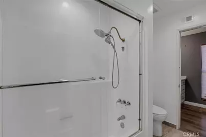 11107 Arminta St Unit 22, Los Angeles, CA 91352 - Photo 19