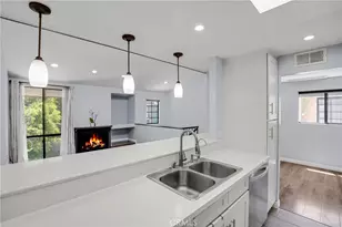 11107 Arminta St Unit 22, Los Angeles, CA 91352 - Photo 13