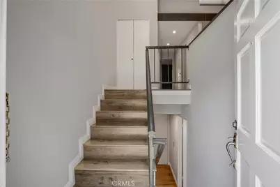 11107 Arminta St Unit 22, Los Angeles, CA 91352 - Photo 7