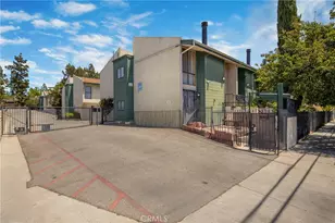11107 Arminta St Unit 22, Los Angeles, CA 91352 - Photo 5